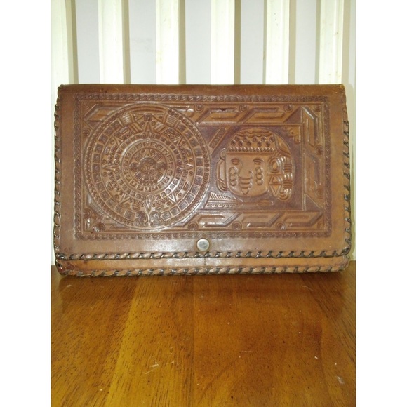 Vintage Handbags - Vintage 60's Mexican Tooled Clutch Purse